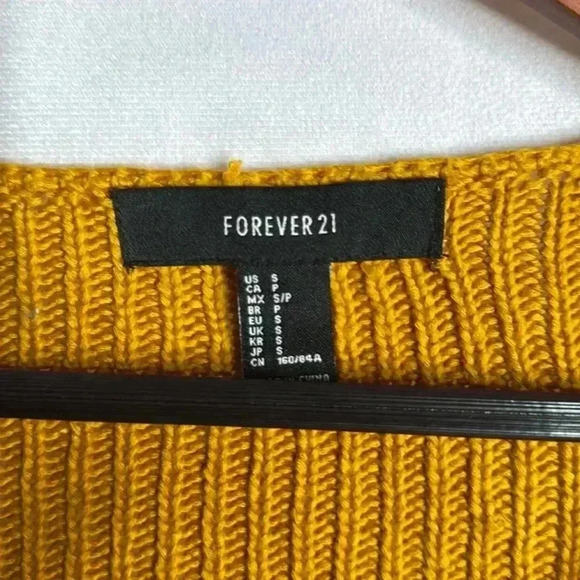 Forever  21 mustard sweater size small - Picture 3 of 4